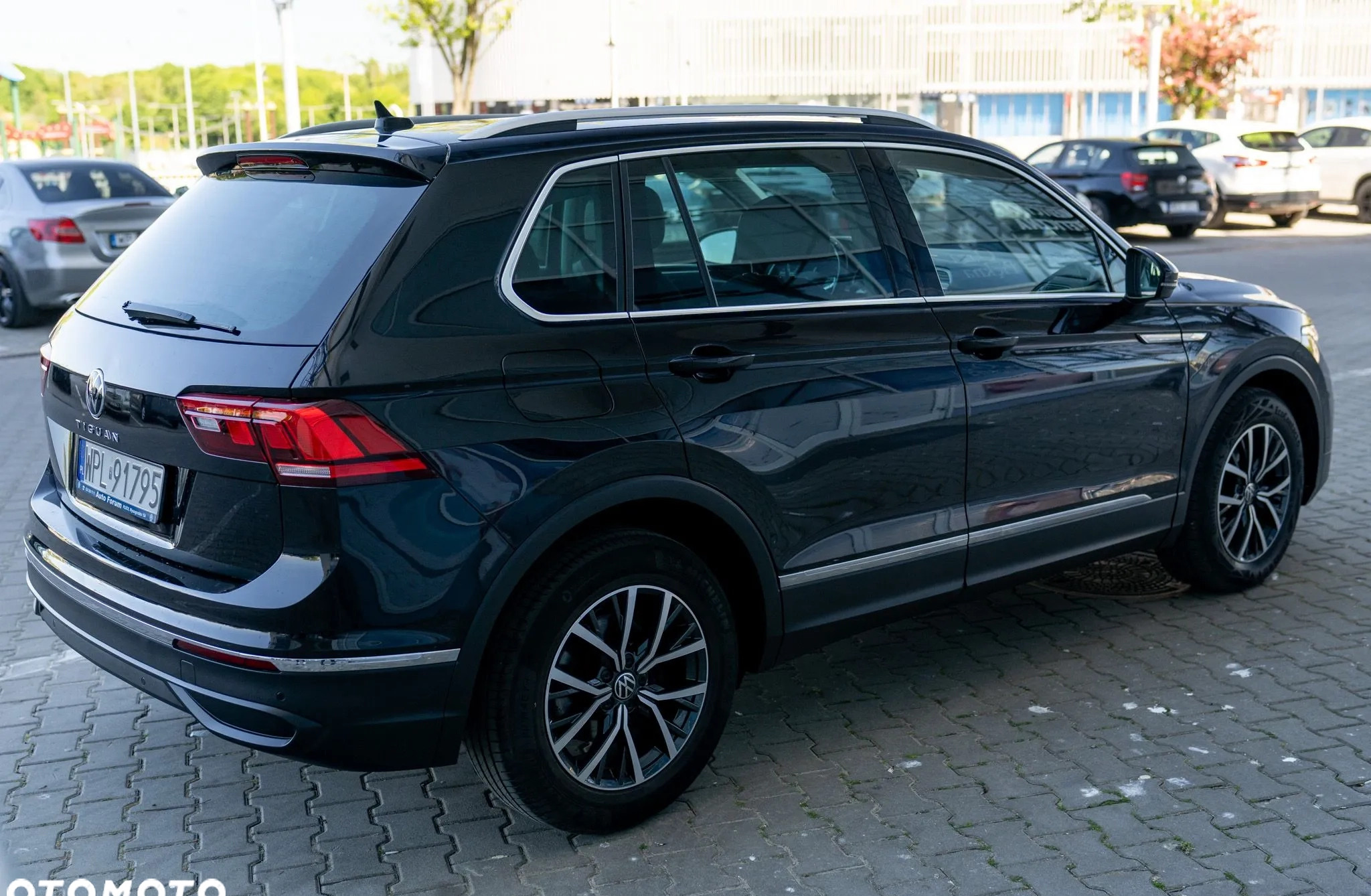 Volkswagen Tiguan cena 106999 przebieg: 116208, rok produkcji 2020 z Płock małe 529